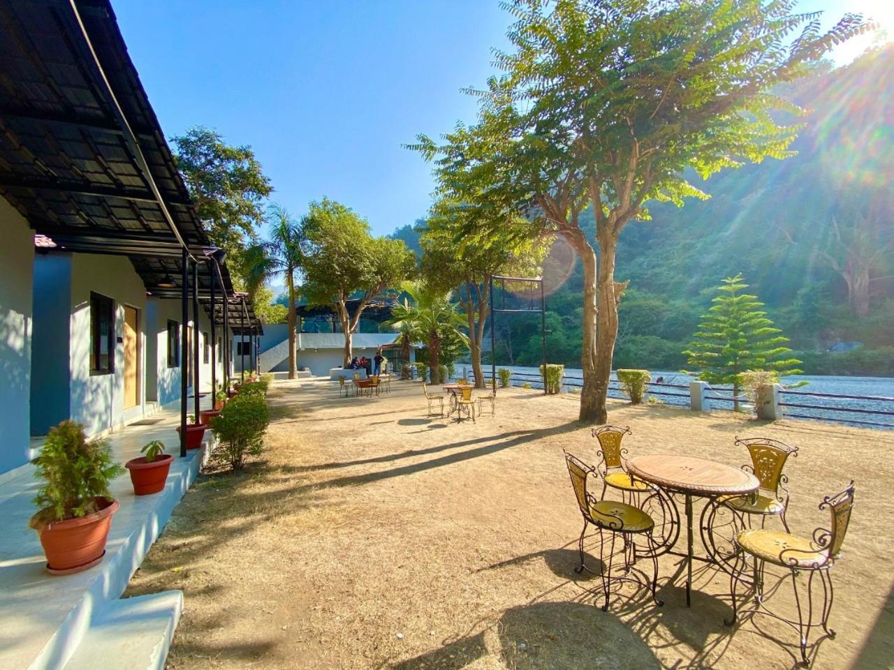 Euphoric River Resort リシケーシュ エクステリア 写真
