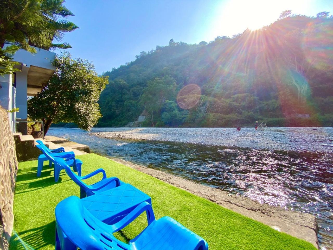 Euphoric River Resort リシケーシュ エクステリア 写真