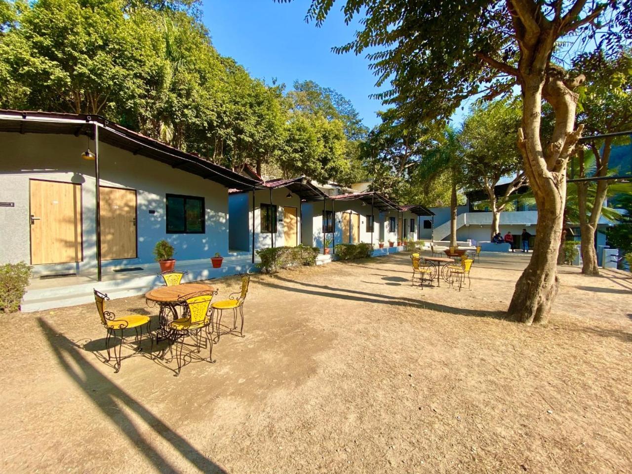 Euphoric River Resort リシケーシュ エクステリア 写真